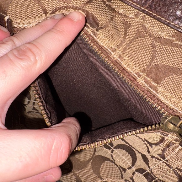 Coach Y2K 90s Monogram Shoulder Bag Purse Mint Condition - Picture 8 of 9